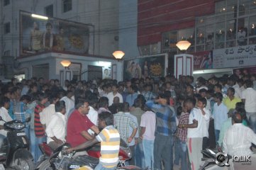 Pandavulu Pandavulu Tummeda Team Visits Theatres in Hyderabad